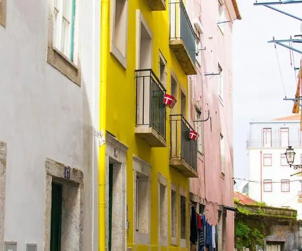 Fabulous R/c Apartment *